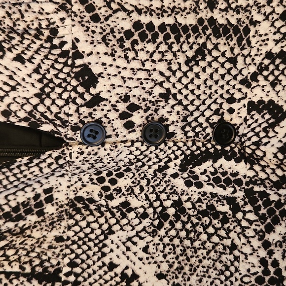 NWT Just Fab Women's Snakeskin Print Black and White Dress Size S - Picture 3 of 9